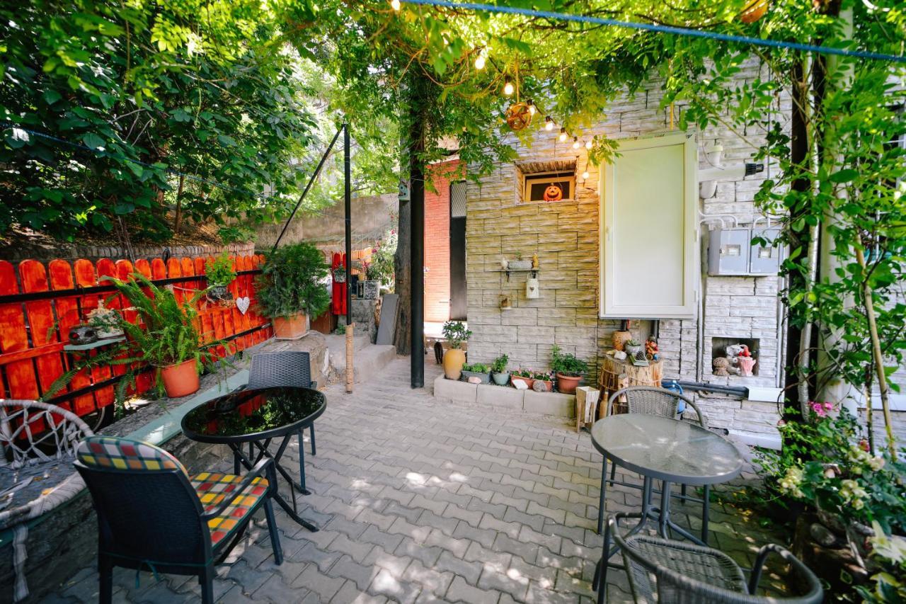 Old Vera Tbilisi Exterior photo