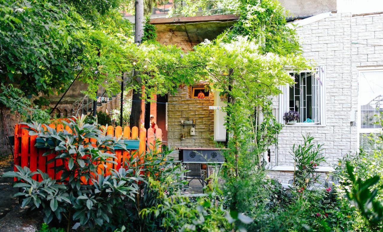 Old Vera Tbilisi Exterior photo